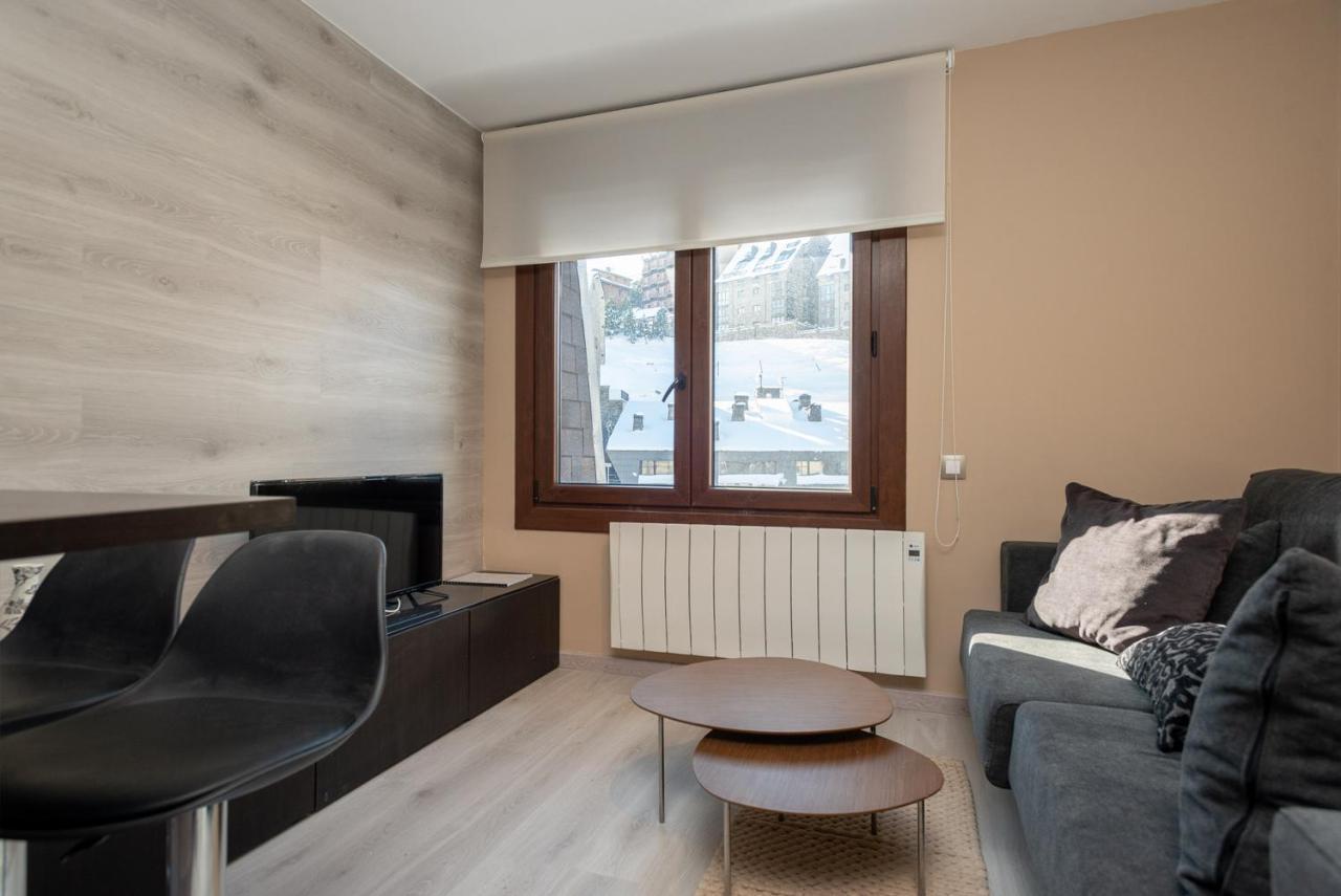 Apartamentos Vaquers Mikka 3000 Pas De La Casa Ngoại thất bức ảnh